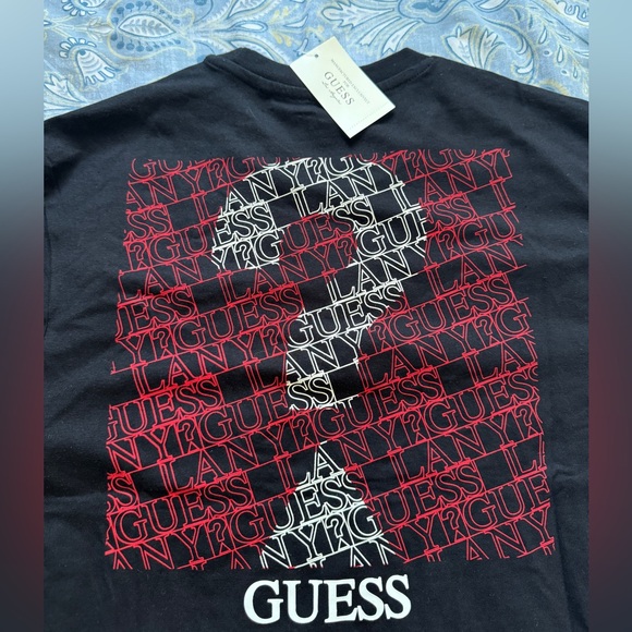 Guess t-shirt - Picture 3 of 7